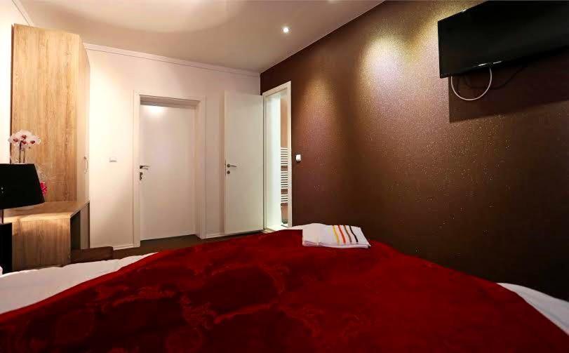 סראייבו Eshe Boutique Hotel מראה חיצוני תמונה